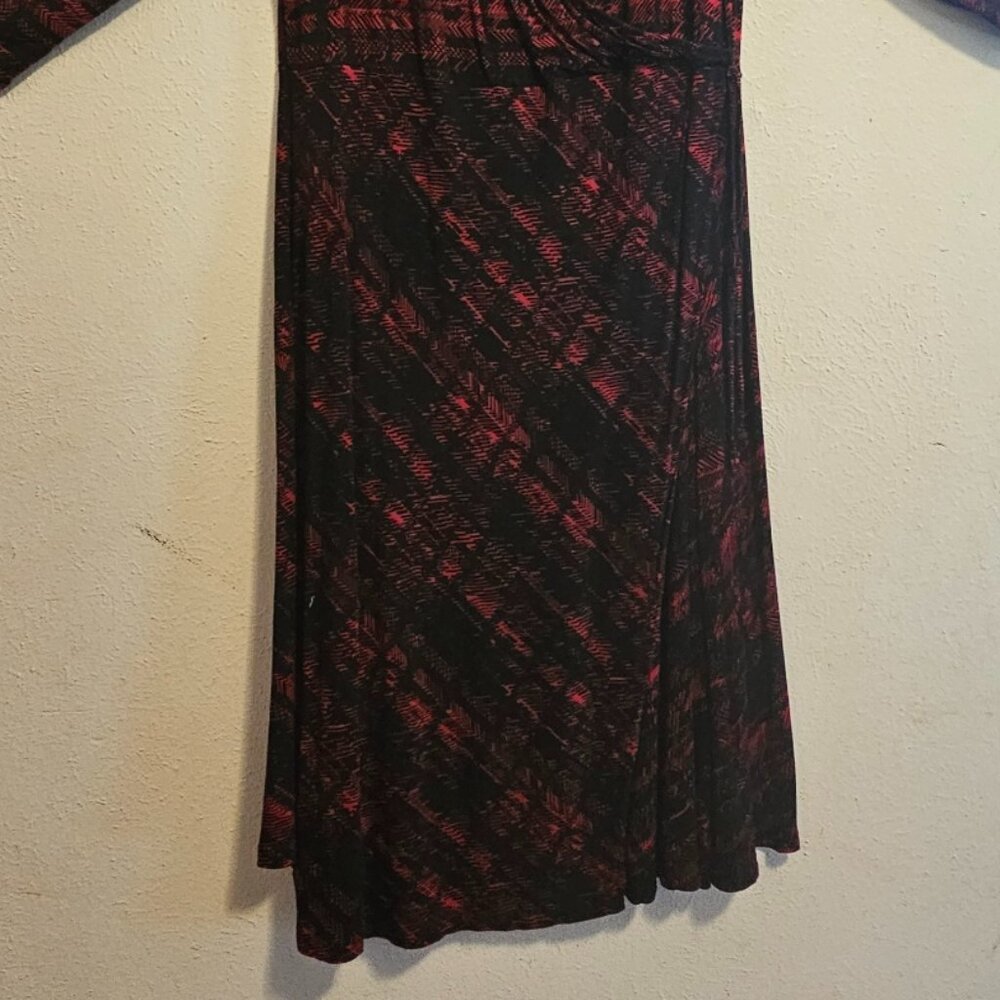 Torrid Faux Wrap Midi V-Neck Dress Red Black Plus Size 1X - Picture 2 of 4